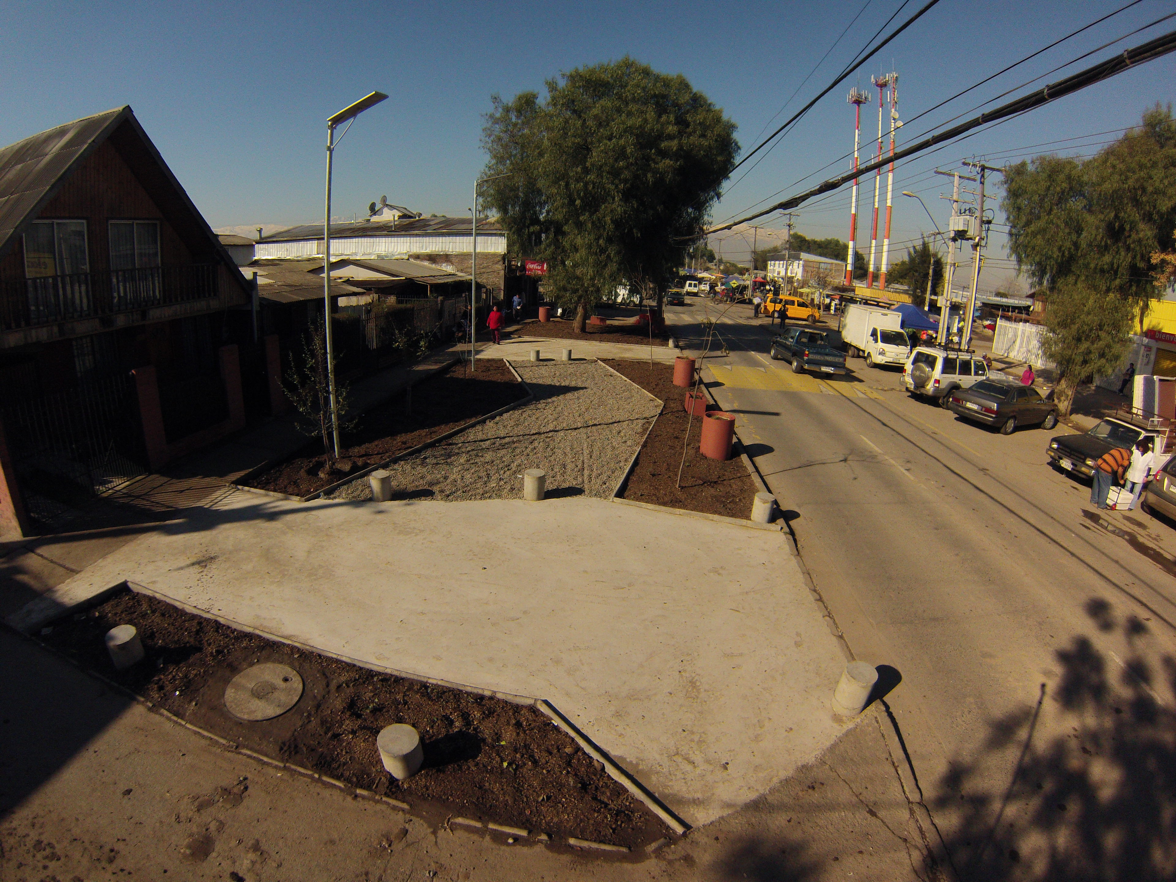 Obra de infraestructura comunitaria en terreno