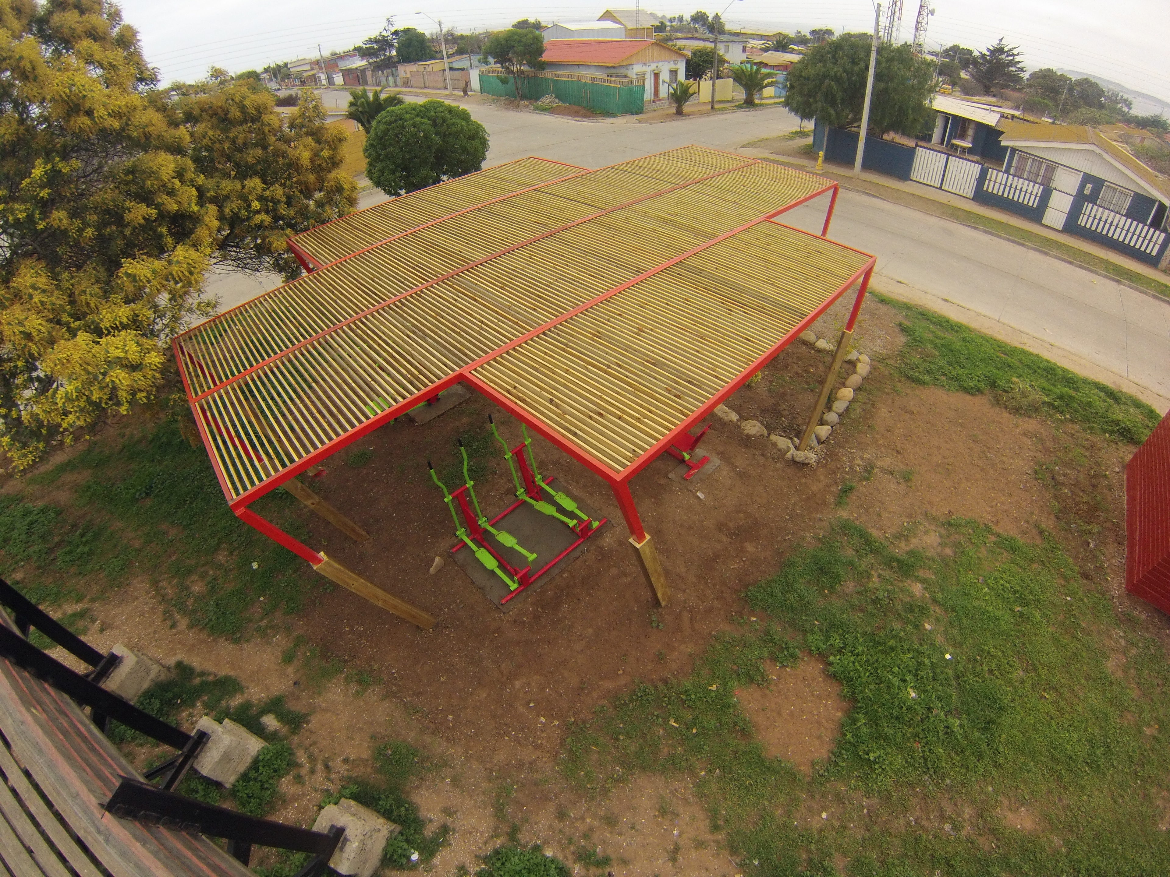 Obra de infraestructura comunitaria en terreno